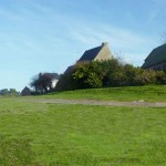 Panorama Yaudet, montage – projet d’une pelouse dégagée au seuil de la chapelle à la vierge couchée sur l’emplacement du parking existant.